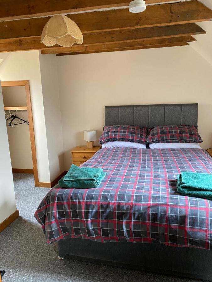 Parkmore Holiday Cottages Dufftown Extérieur photo